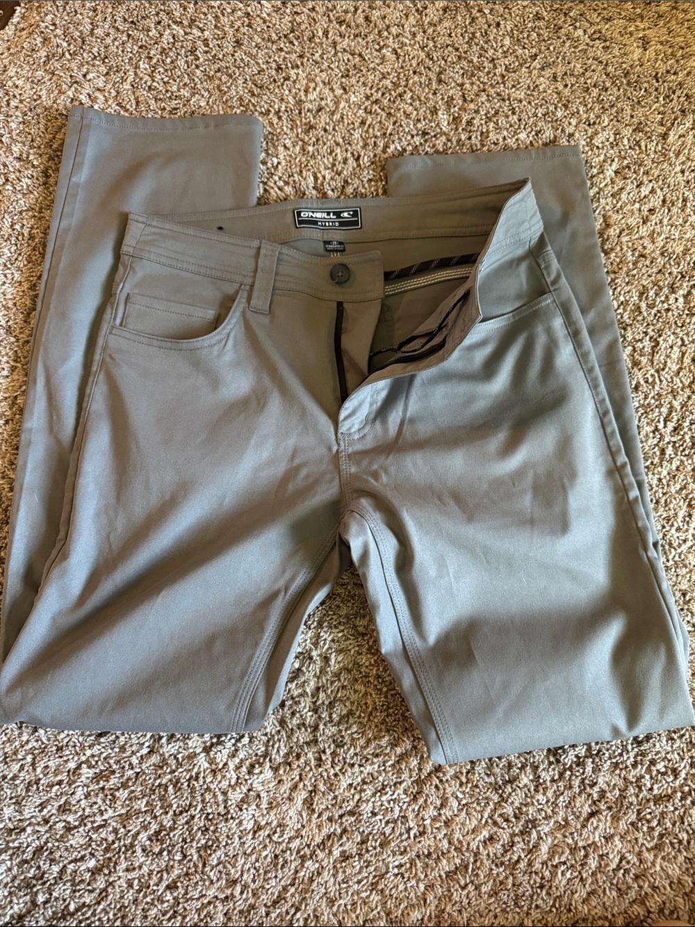 O'Neill Men's Chino Pants in Olive